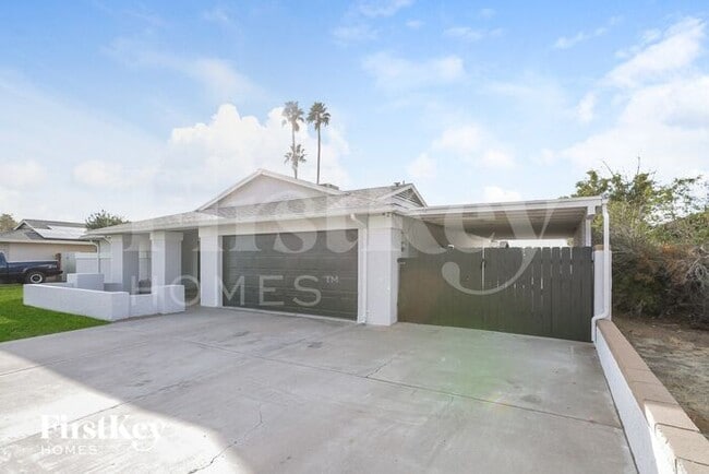 Foto del edificio - 4451 W Sweetwater Ave