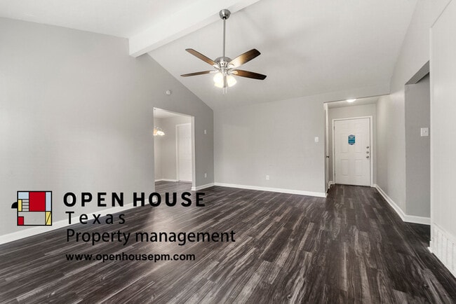Building Photo - 1610 High Meadow Dr, Garland