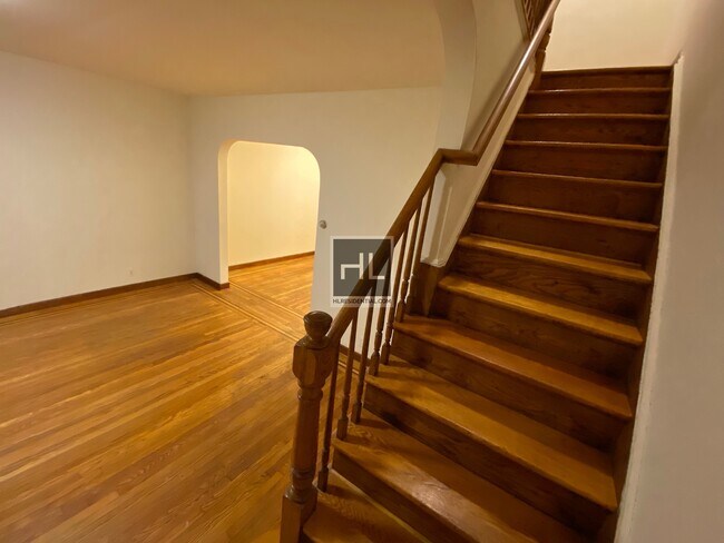 Building Photo - 50 STREET / WOODSIDE