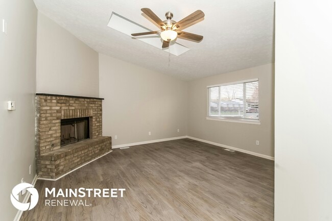 Building Photo - 7703 Hoyt Ave