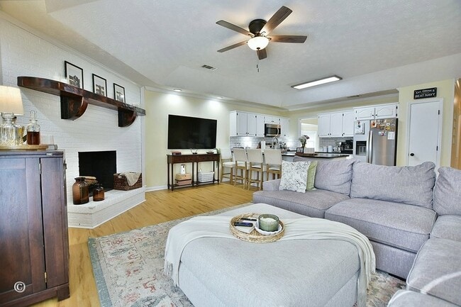 Building Photo - 4404 Bridgewater Dr