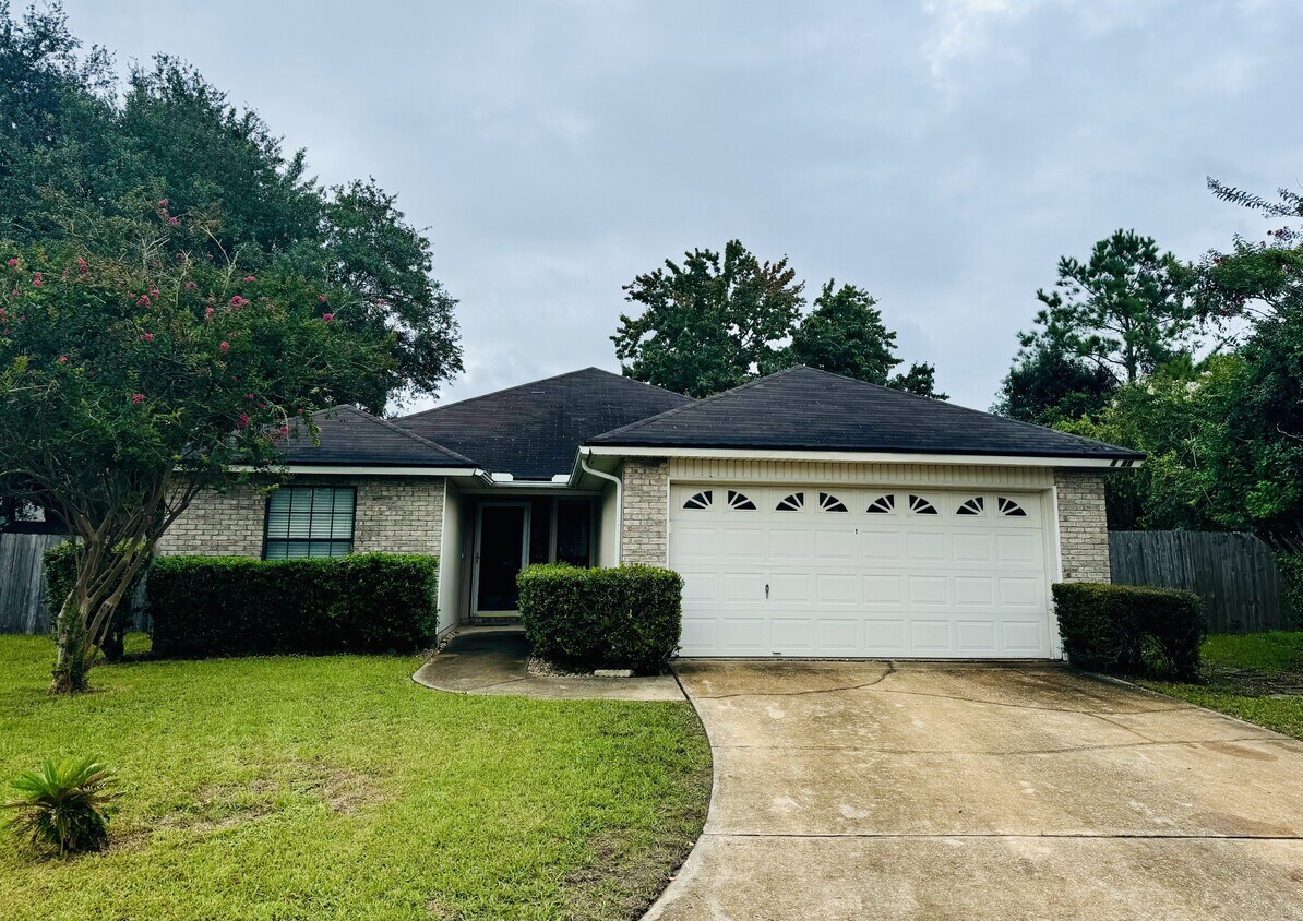 Primary Photo - 1510 Wayward Wind Ln