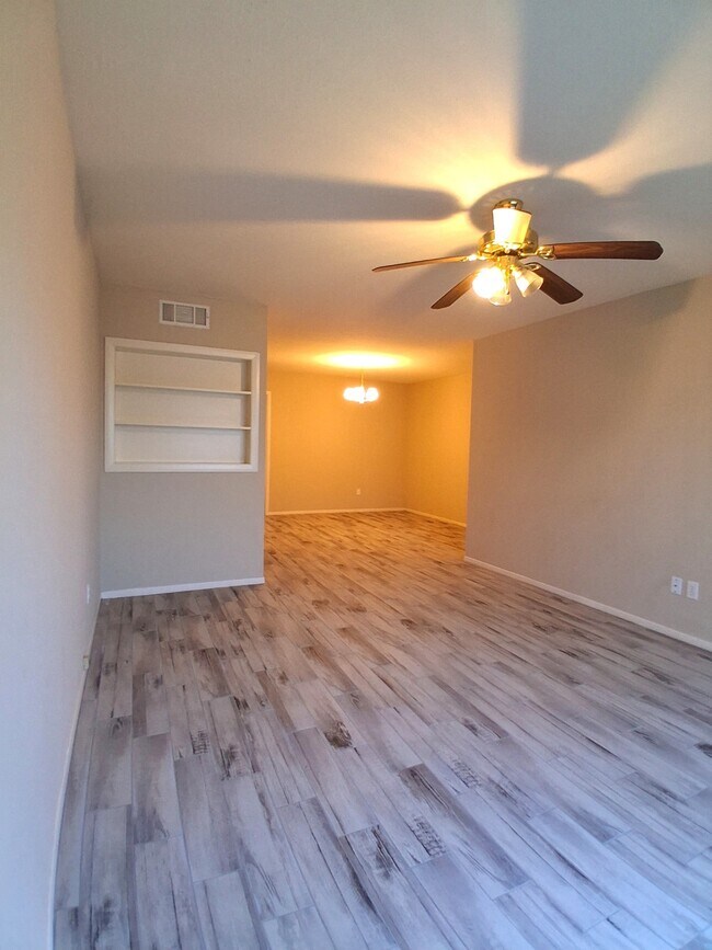 Foto del edificio - 7205 Beechnut St