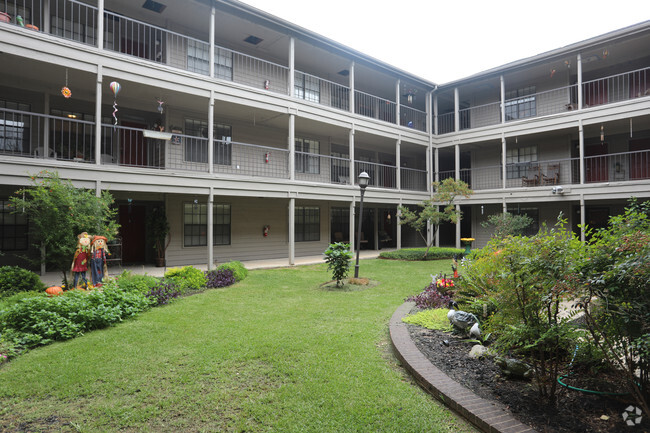 Foto del edificio - Serenity at Briarcrest - 55+ Senior Living