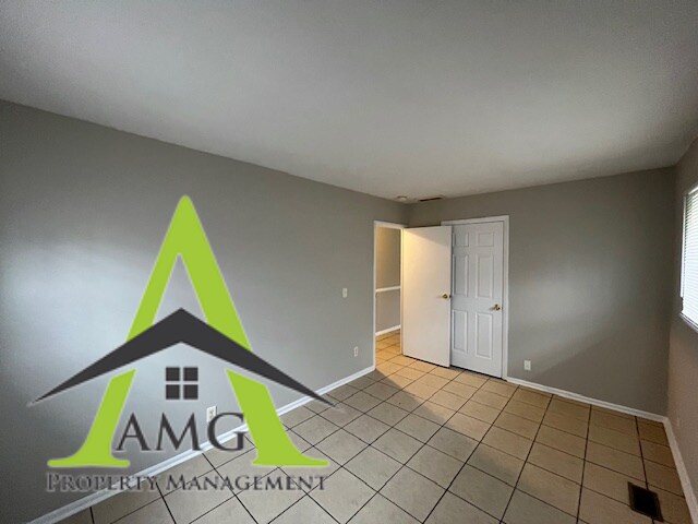 Foto del edificio - 4111 Arborcrest Dr