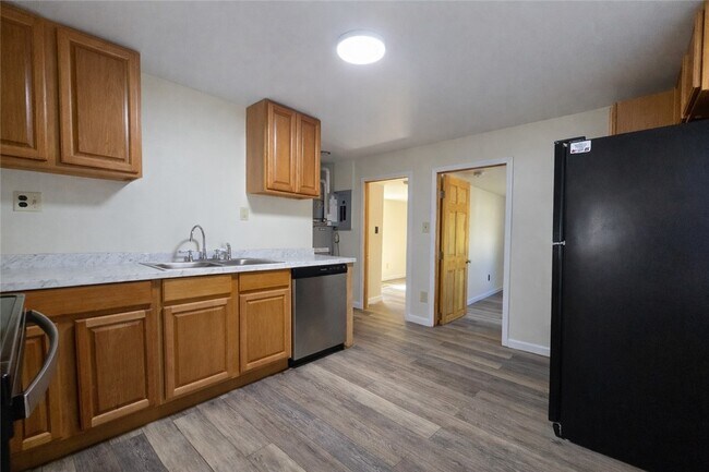 Foto del edificio - 350 Waterloo Geneva Rd