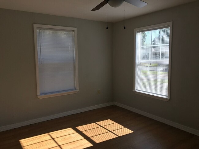 Building Photo - 2BR/1BA in Bossier City