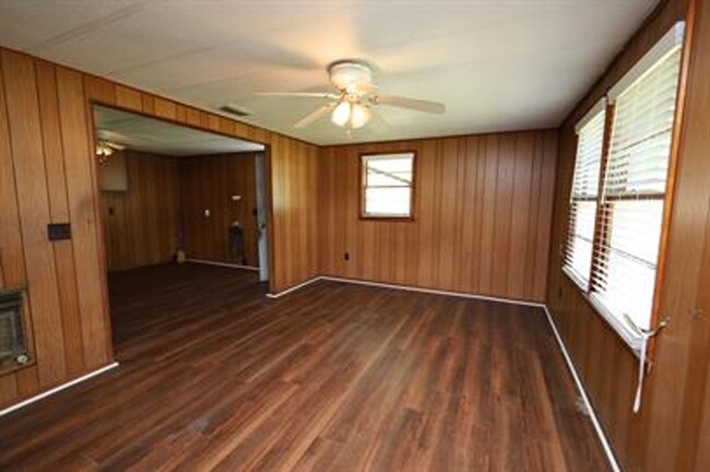 Building Photo - 1315 Partridge Pl