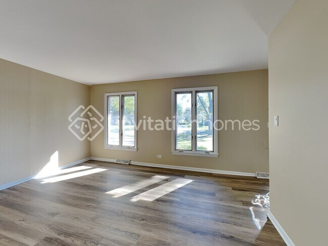 Building Photo - 3111 Polly Ln