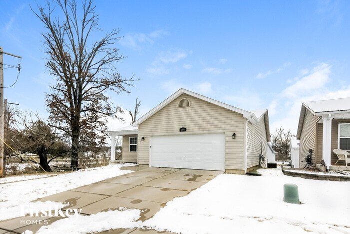 Primary Photo - 100 Eisenhower Dr