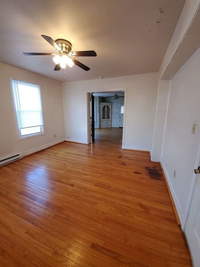 Foto del edificio - 701 W King St