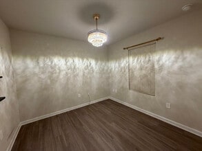 Building Photo - 327 Raspberry Rd