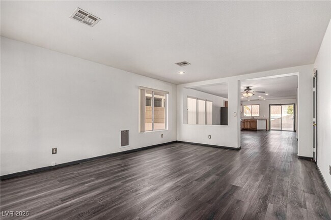 Foto del edificio - 1828 Vista Pointe Ave