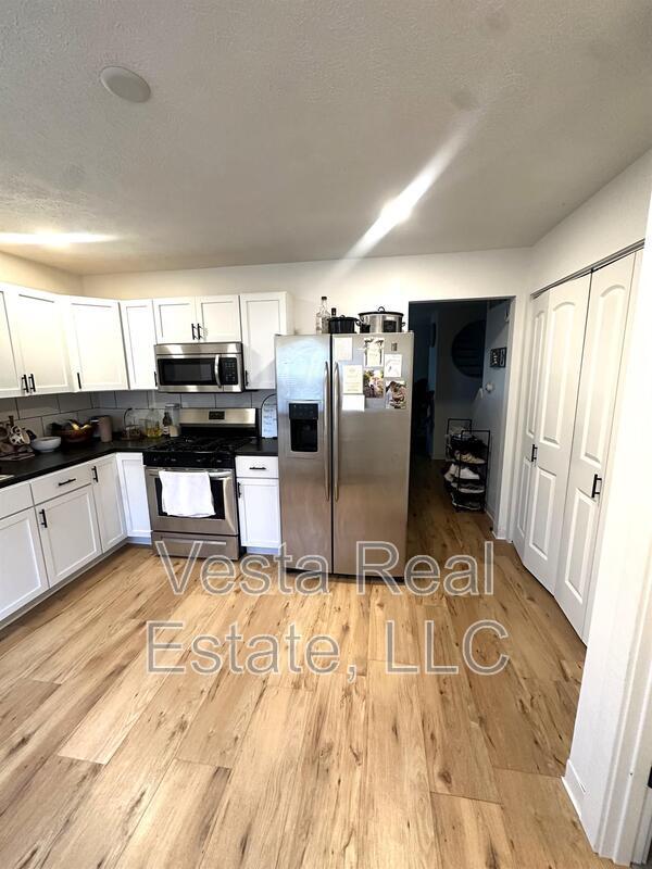 Foto del edificio - 104 College Park Ct