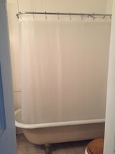 Building Photo - 575 1/2 5th St