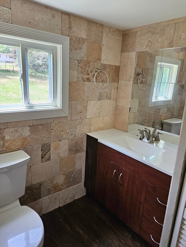 Foto del edificio - 2 Bedroom 2 Baths Ranch Home