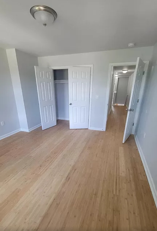 Foto del edificio - 1129 Poplar Grove St