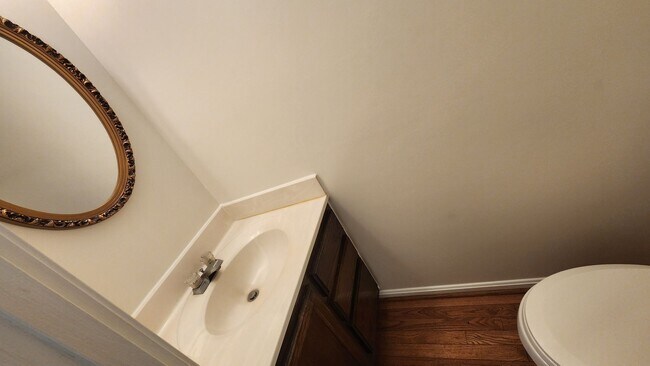 Foto del edificio - Convenient Location and Great Price!