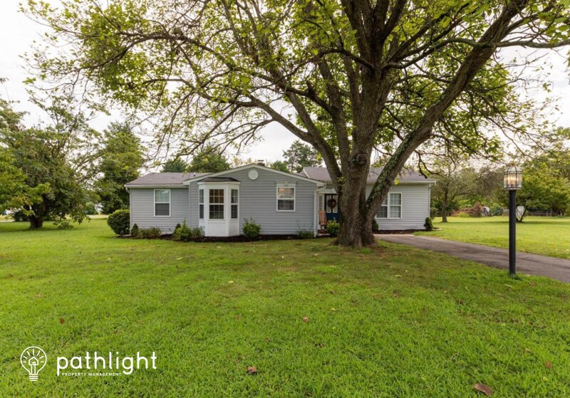 Building Photo - 5150 Wolfe Dr