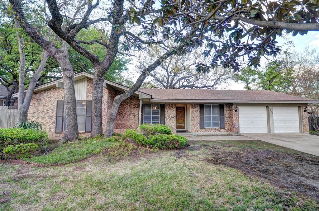Primary Photo - 7809 Owen Dr