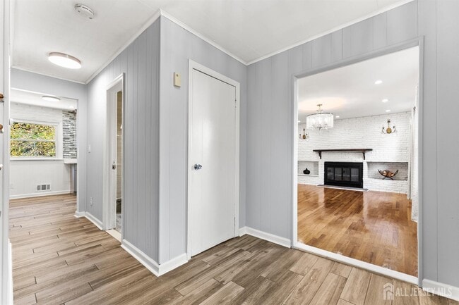 Building Photo - 14 Mayling Ct