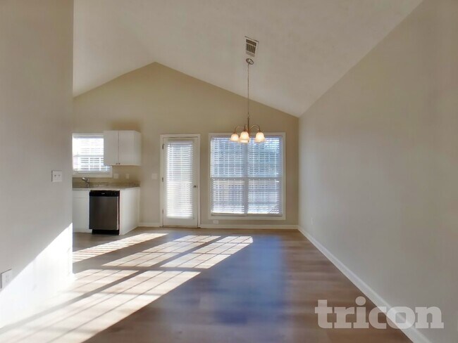 Foto del edificio - 125 Shenandoah Dr