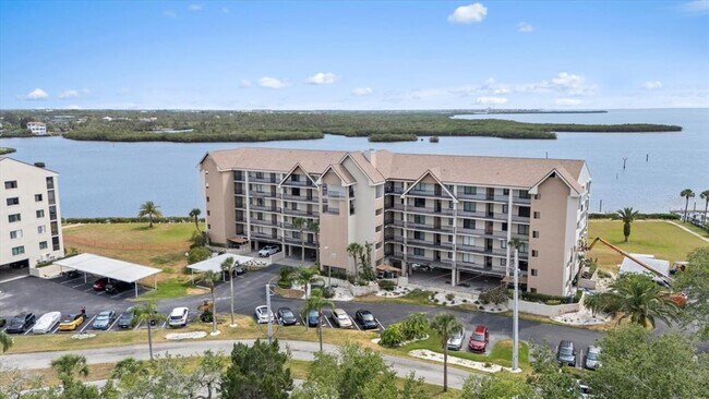 Building Photo - 4550 Bay Blvd