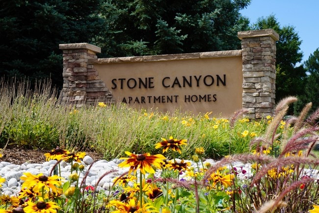 Stone Canyon Apartments
