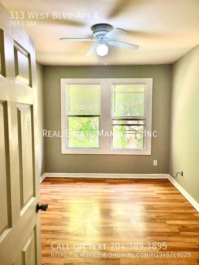 Building Photo - 2 Bedroom 1 Bathroom unit with balcony