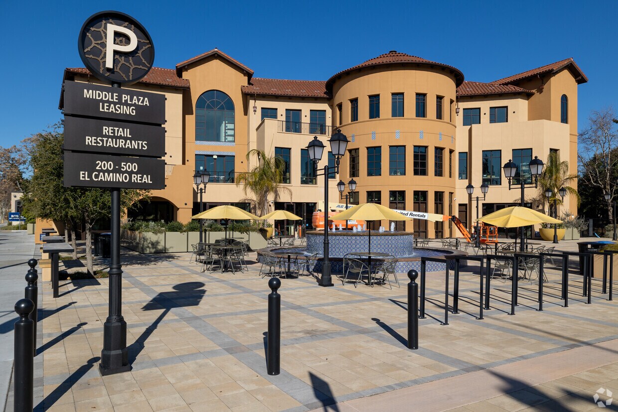 Foto principal - Middle Plaza Apartments