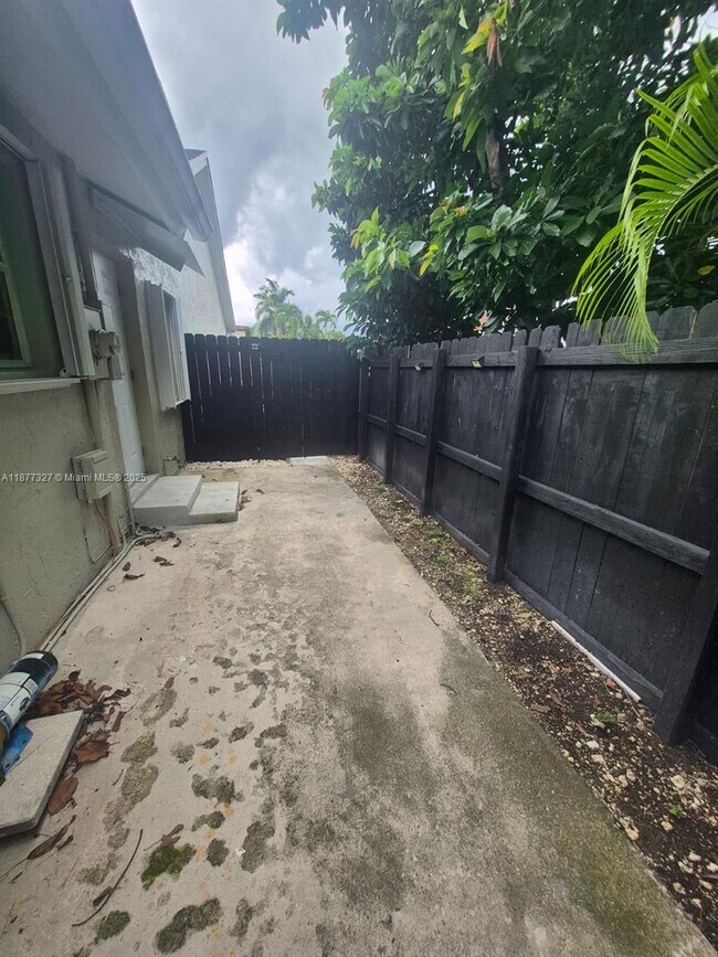 Foto del edificio - 9315 SW 172nd Terrace