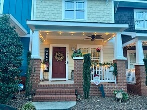 Building Photo - 1018 Mica Lamp Ct