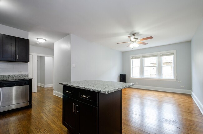 Foto del edificio - 1609 W Juneway Terrace