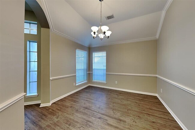 Foto del edificio - 3830 Paigewood Dr