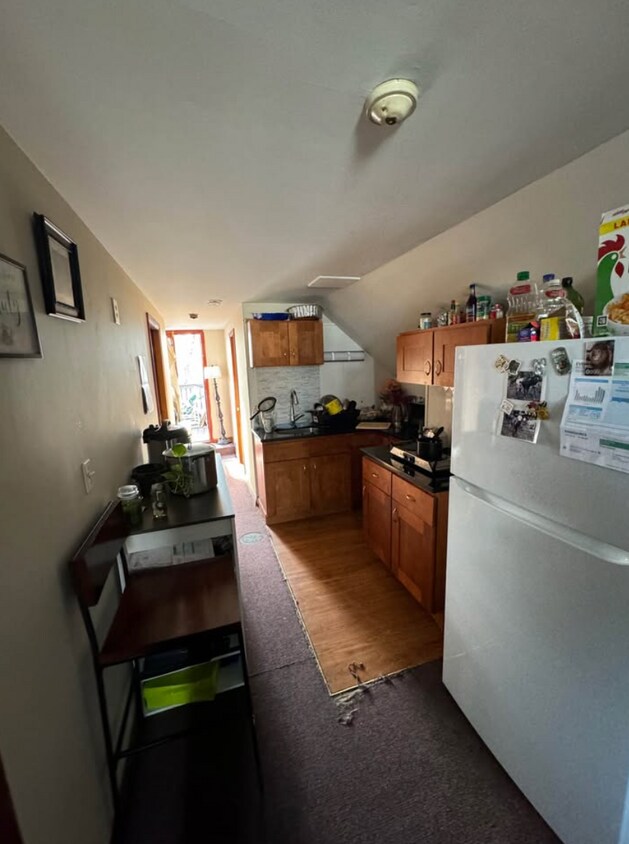 Foto principal - 139 Lowell St