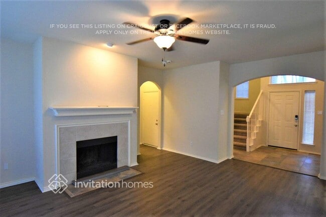 Building Photo - 2432 Telluride Dr