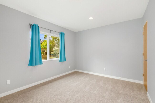 Foto del edificio - $1,000 Move-In Special! Modern 2-Bed, 2-Ba...