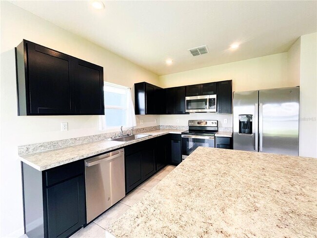 Building Photo - 1113 Eagle Claw Ln