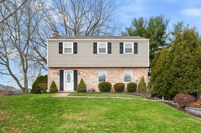 Photo - 108 Kings Point Rd House