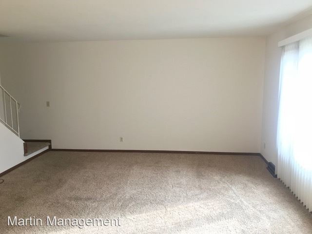 Foto del edificio - 5412-5418 Cresthaven Ln