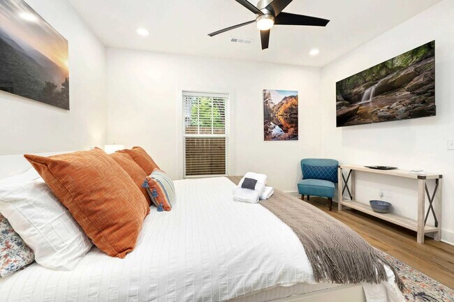 Foto del edificio - 376 S Hill Ave