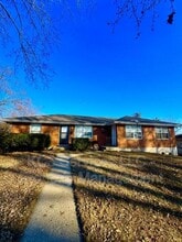 Building Photo - 208 SW 6 St