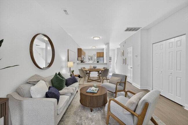 Foto del edificio - Townes at Prior