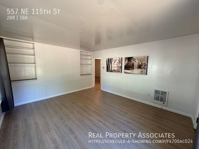 Building Photo - 557 NE 115th St
