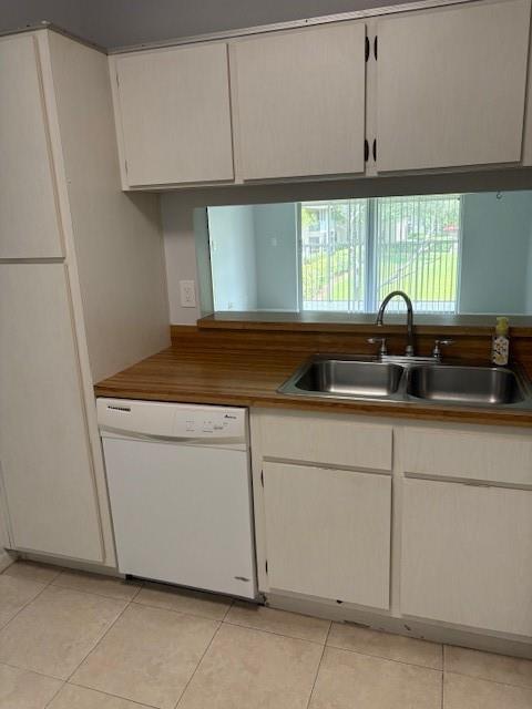 Foto del edificio - 8850 Royal Palm Blvd