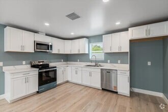 Building Photo - 13029 Herrick Ave