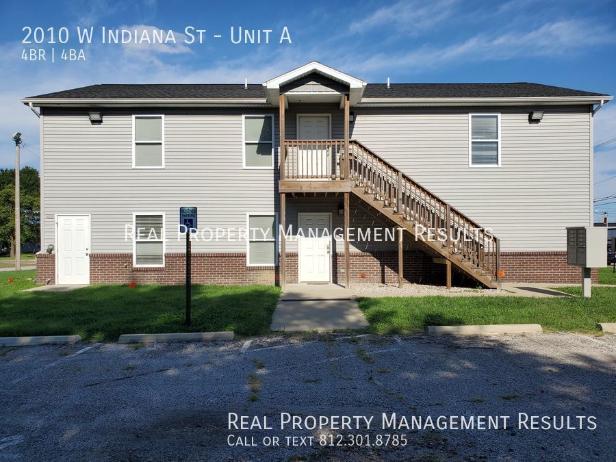 Primary Photo - Ideal Student Housing - Close to USI - 1/2...