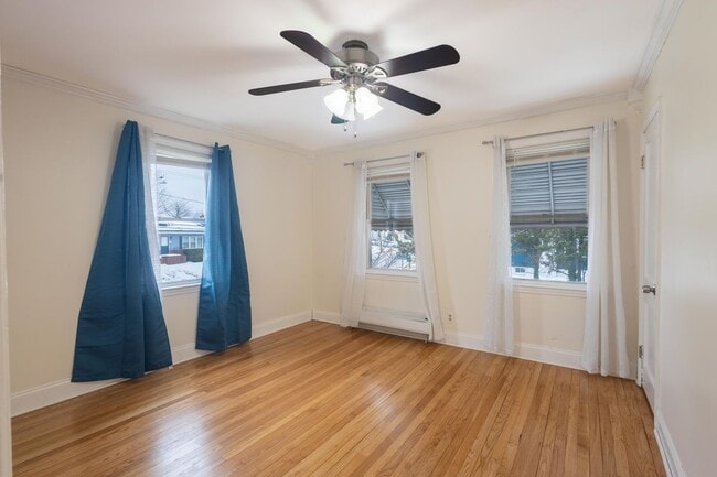 Building Photo - 1200 Narcissus Ave