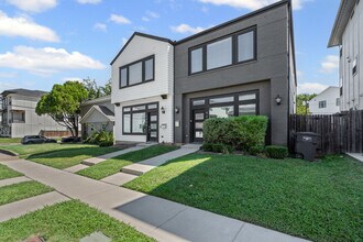 Building Photo - 3207 Forest Park Blvd