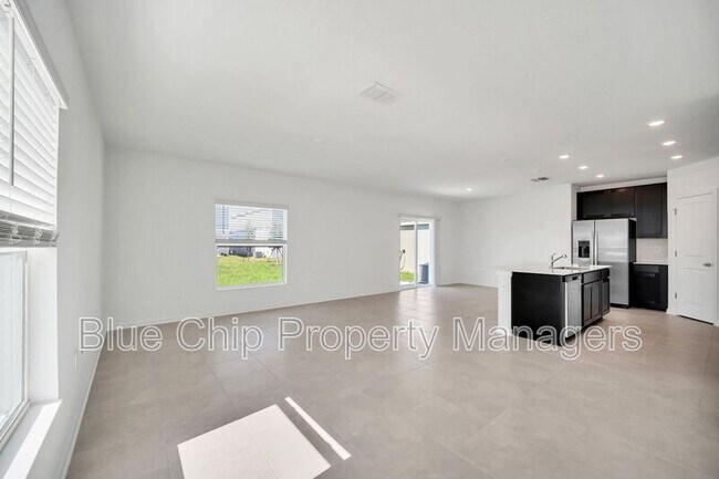 Building Photo - 2209 Aquifer Ln